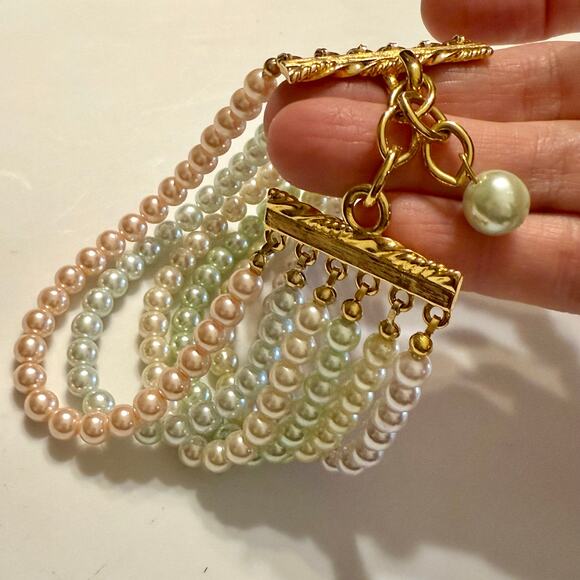 Vintage 90s Joan Rivers Pastel Pearl Six Strand Bracelet - Picture 6 of 10